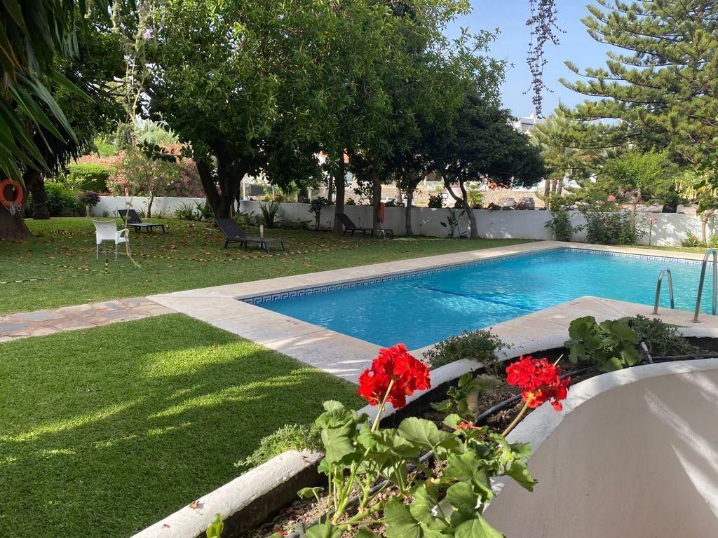 Apartment for rent with garden. Close to Puerto Banus, Marbella. No agency commission charges.